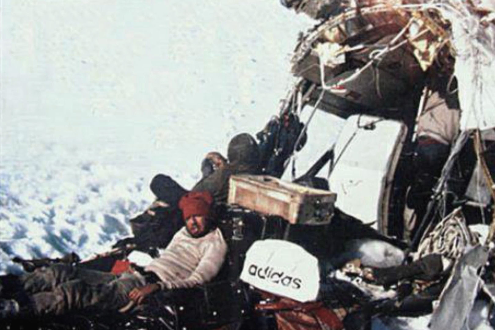 Index Of /Library/Images/Social Science/1972 Andes Crash